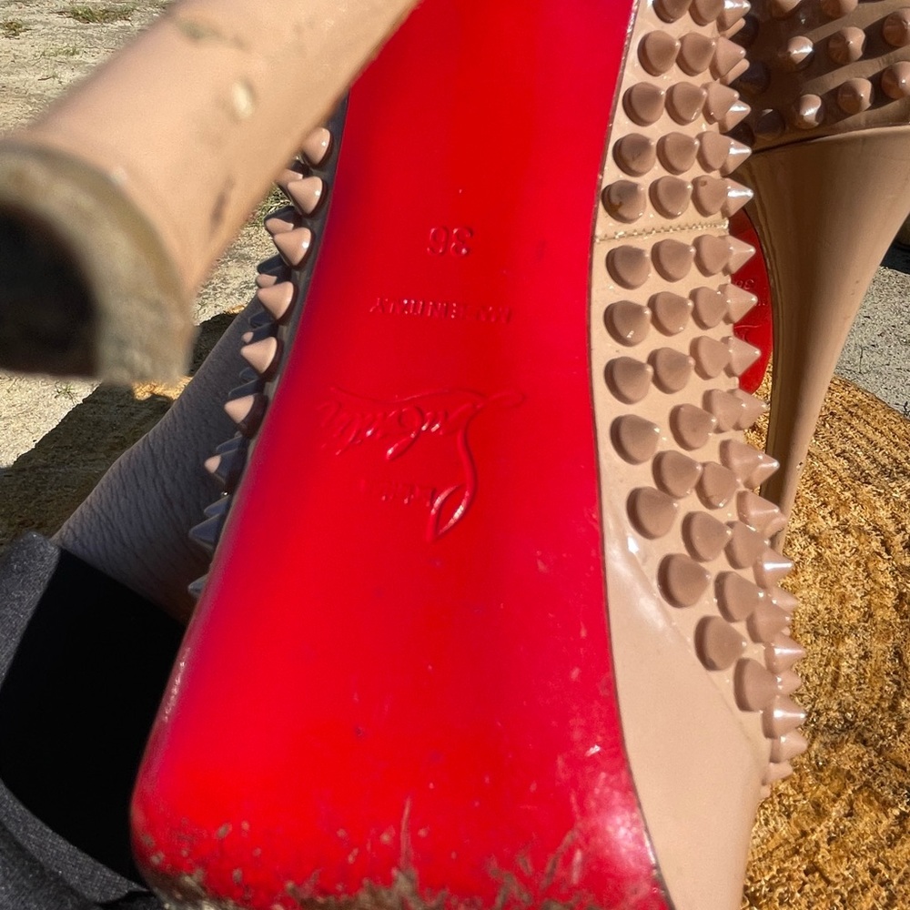 Christian Louboutin Studded Tan Heels - Picture 8 of 11